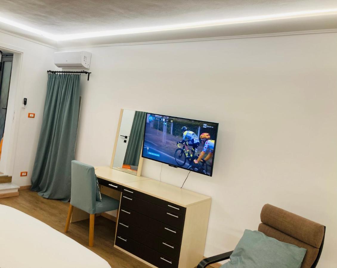 Lavica Di Mezzo Apartments Catania Exteriör bild
