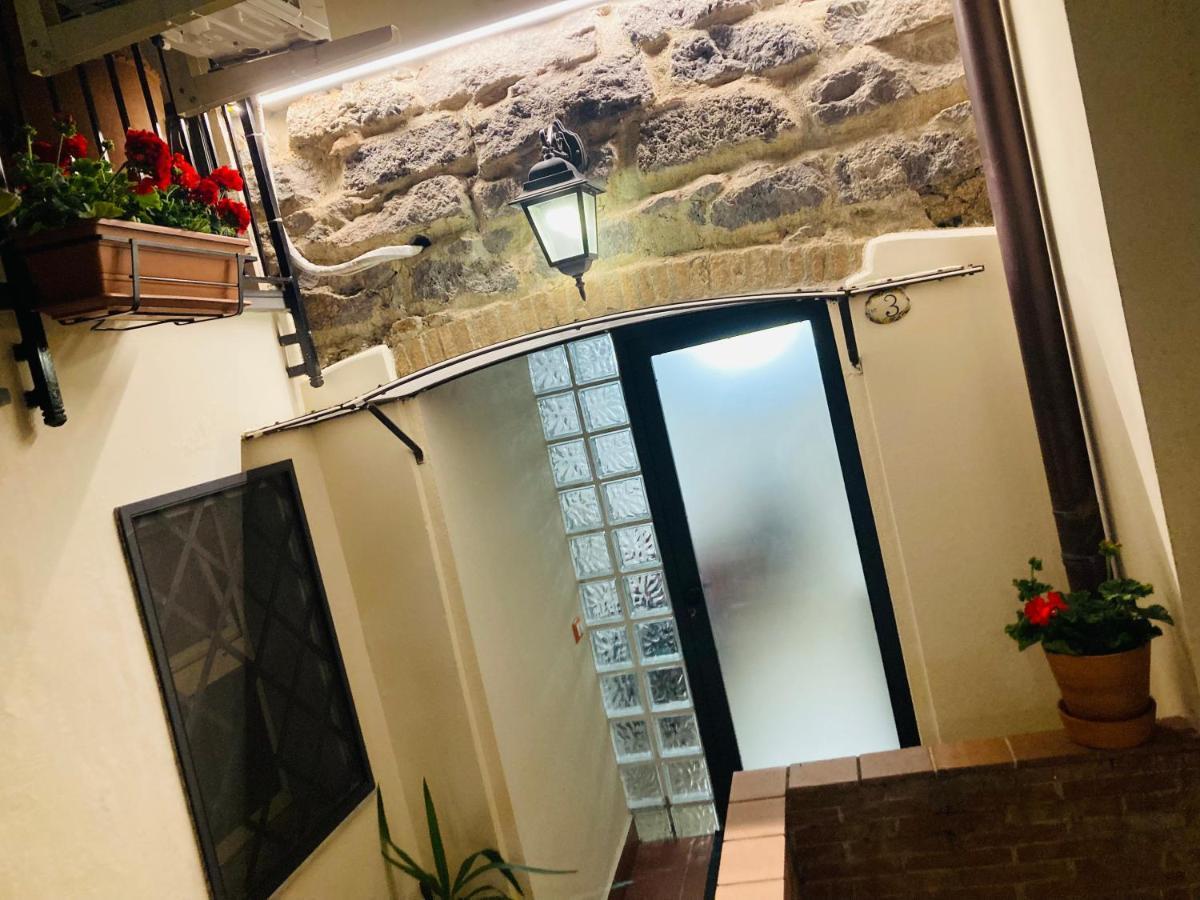 Lavica Di Mezzo Apartments Catania Exteriör bild